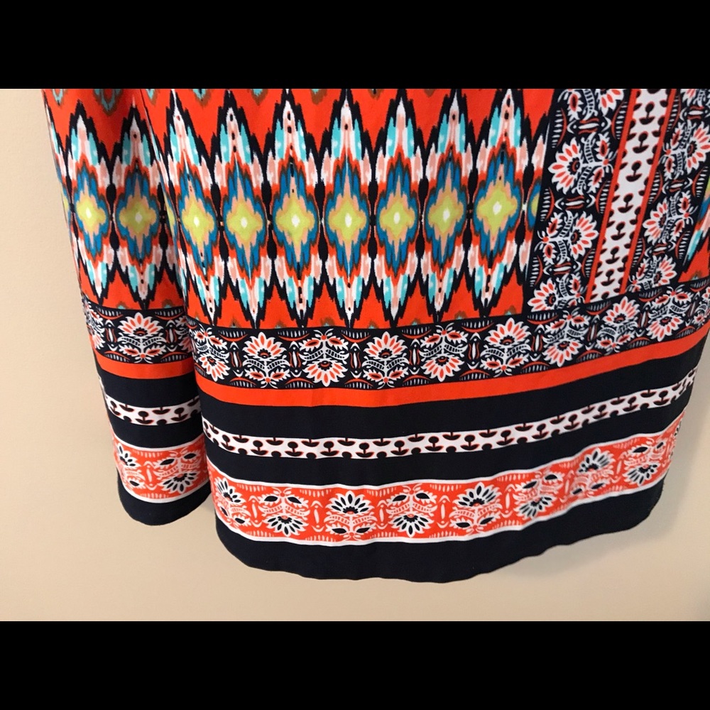 Abstract Multi Colored Skirt - Picture 4 of 5